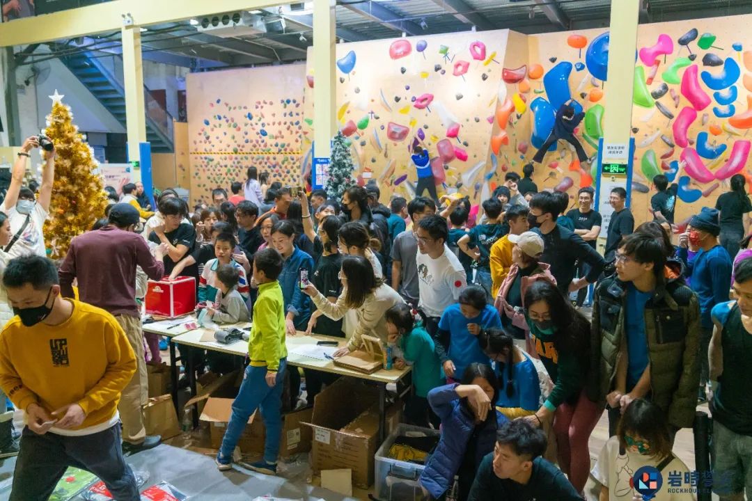 飞檐走壁 | 岩云&岩时攀岩岁末活动(图6)